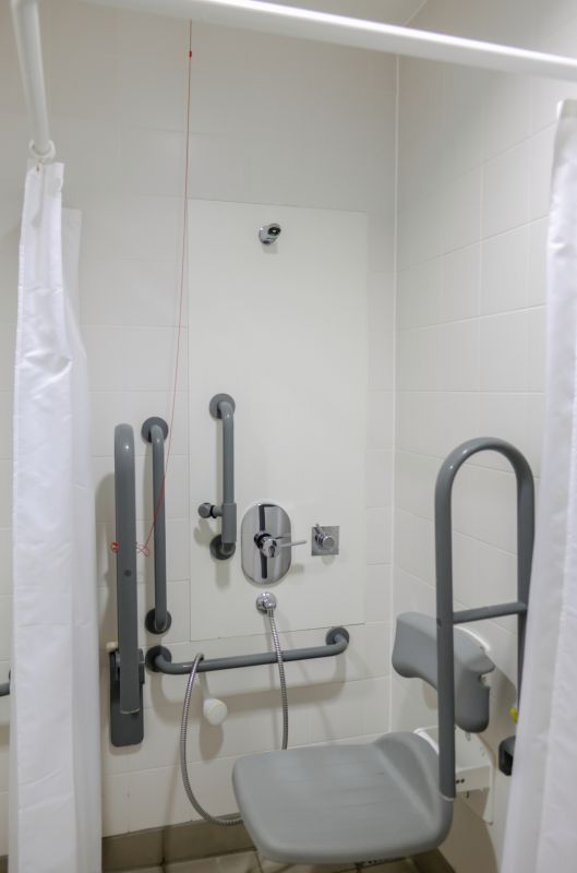 Compact Shower Design